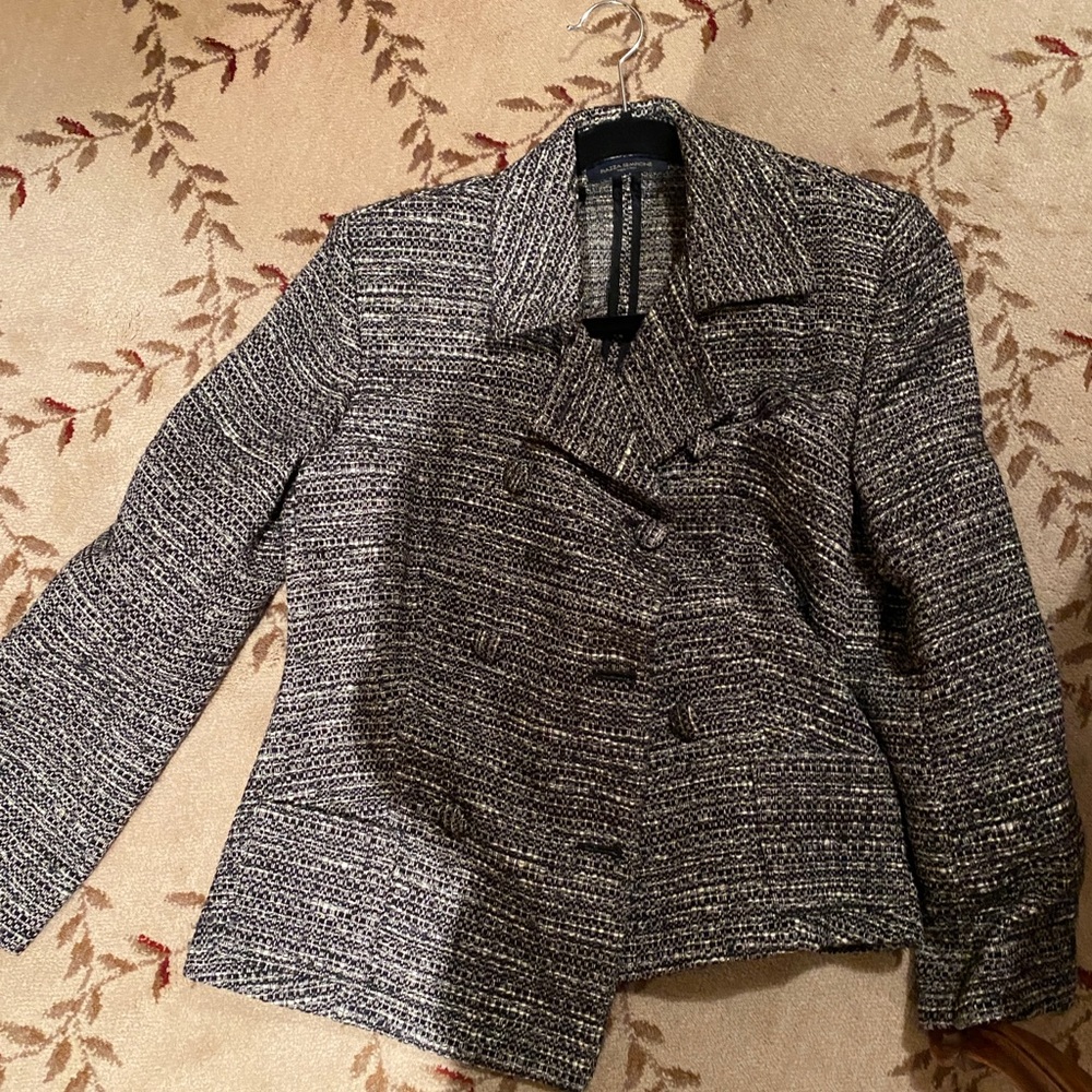 Women’s suit